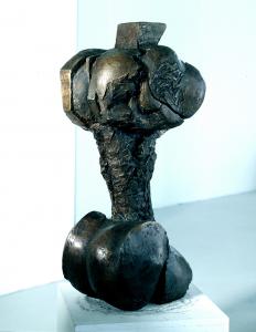 Torso | Jahr 1998 | Bronze 1/1 | Höhe 105 cm